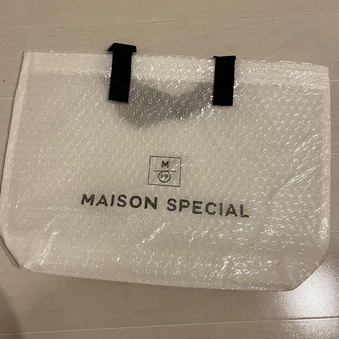 MAISON SPECIAL(メゾンスペシャル)のMaison Special オーバーオール　美品　専用バック付 レディースのパンツ(サロペット/オーバーオール)の商品写真