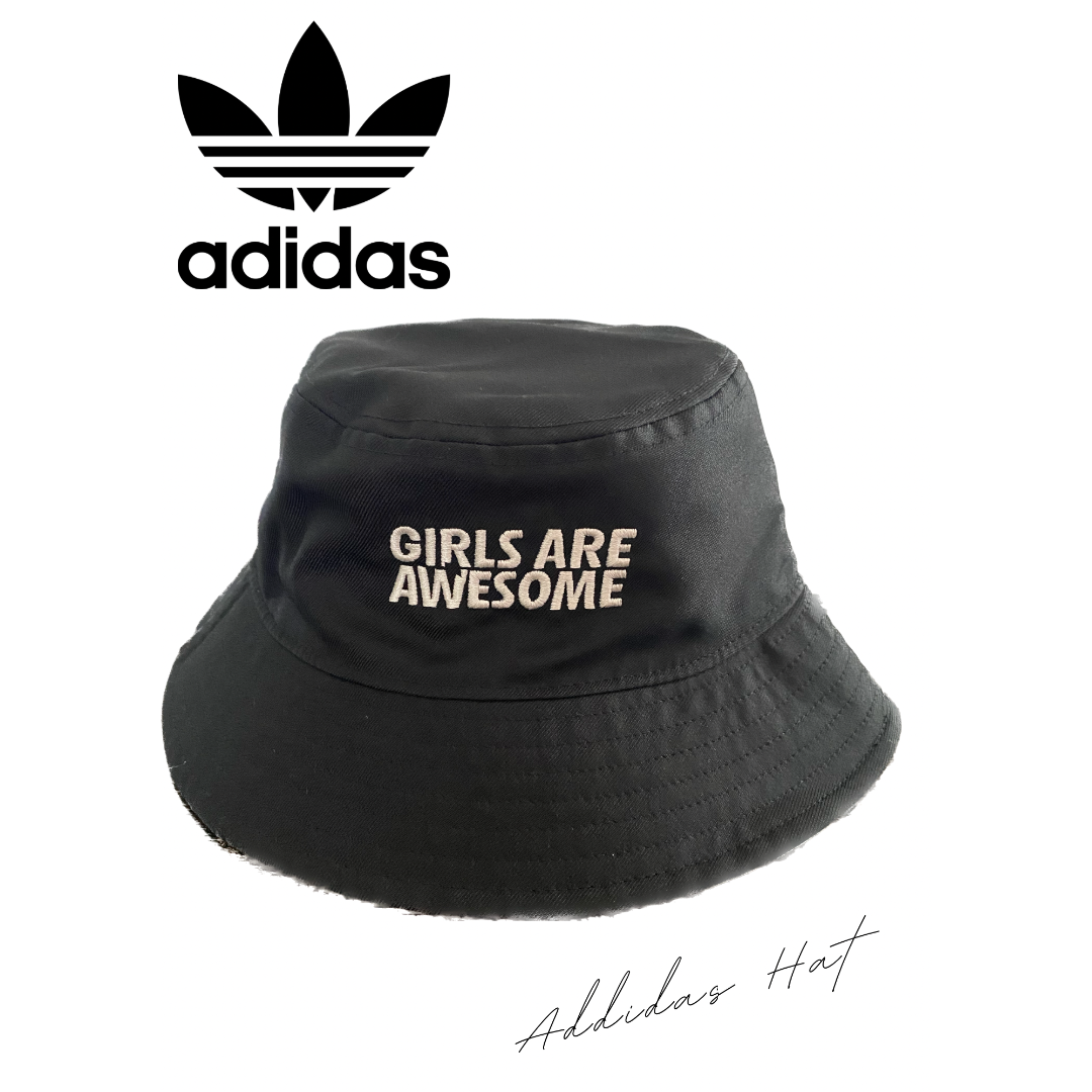 adidas(アディダス)のアディダス/リバーシブルバケットバット　 レディースの帽子(ハット)の商品写真