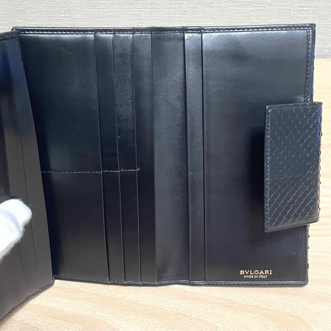 ✨極美品✨BVLGARI ブルガリ 渋谷限定完売品 パイソン ロゴマニア 長財布