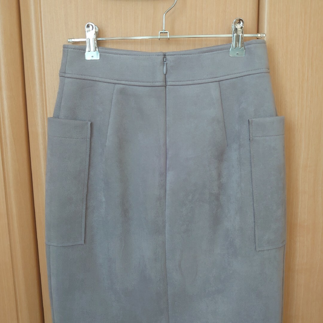 ESPRITMUR　スカート　スエード風 レディースのスカート(ひざ丈スカート)の商品写真