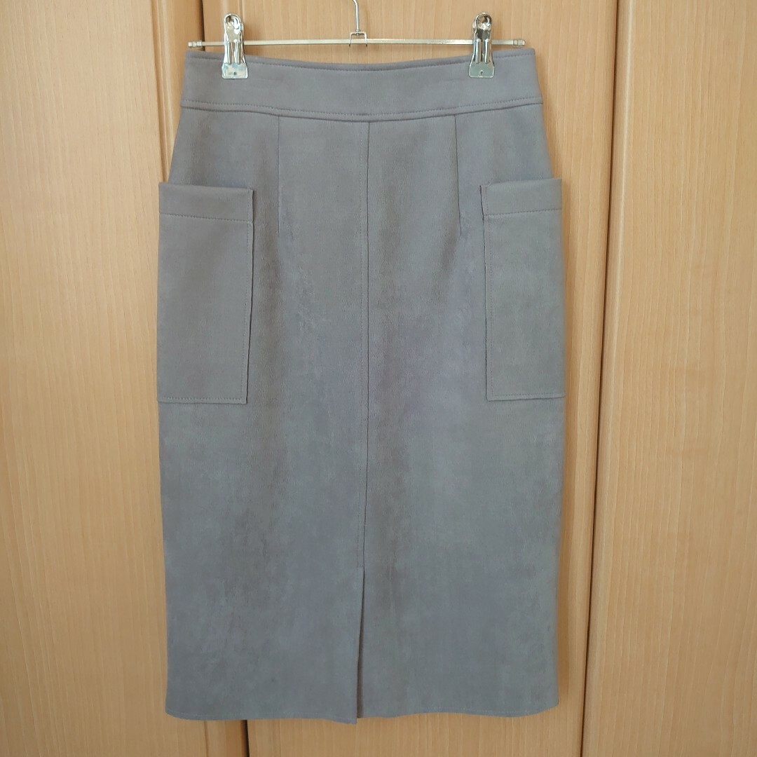 ESPRITMUR　スカート　スエード風 レディースのスカート(ひざ丈スカート)の商品写真