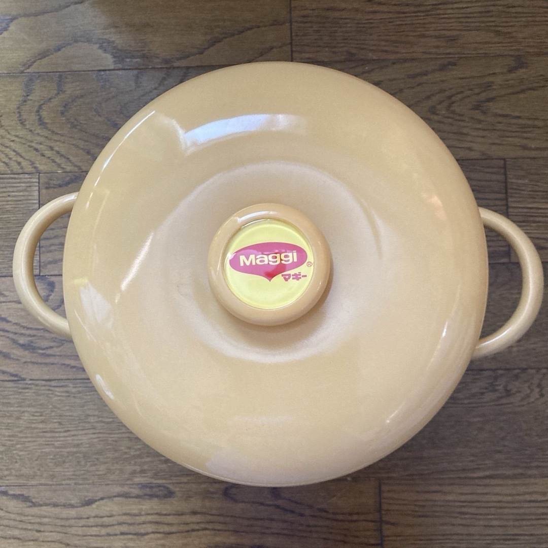 富士ホーロー(フジホーロー)の【新品】MAGGI ENAMEL COOKING POT 🍲 インテリア/住まい/日用品のキッチン/食器(鍋/フライパン)の商品写真