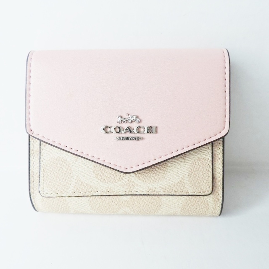 COACH - コーチ 2つ折り財布 - ベージュ×ピンクの通販 by ブランディア