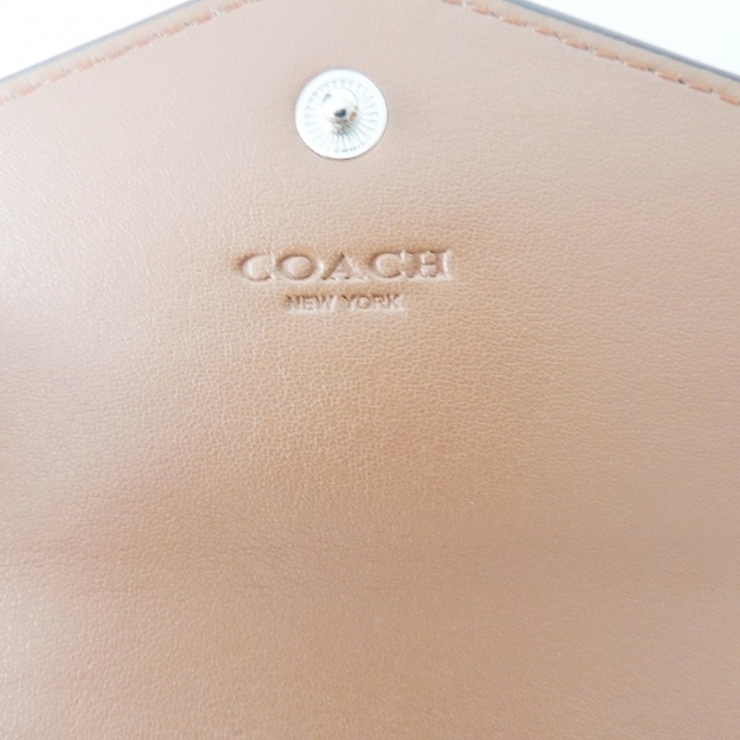 COACH - コーチ 2つ折り財布 - ベージュ×ピンクの通販 by ブランディア