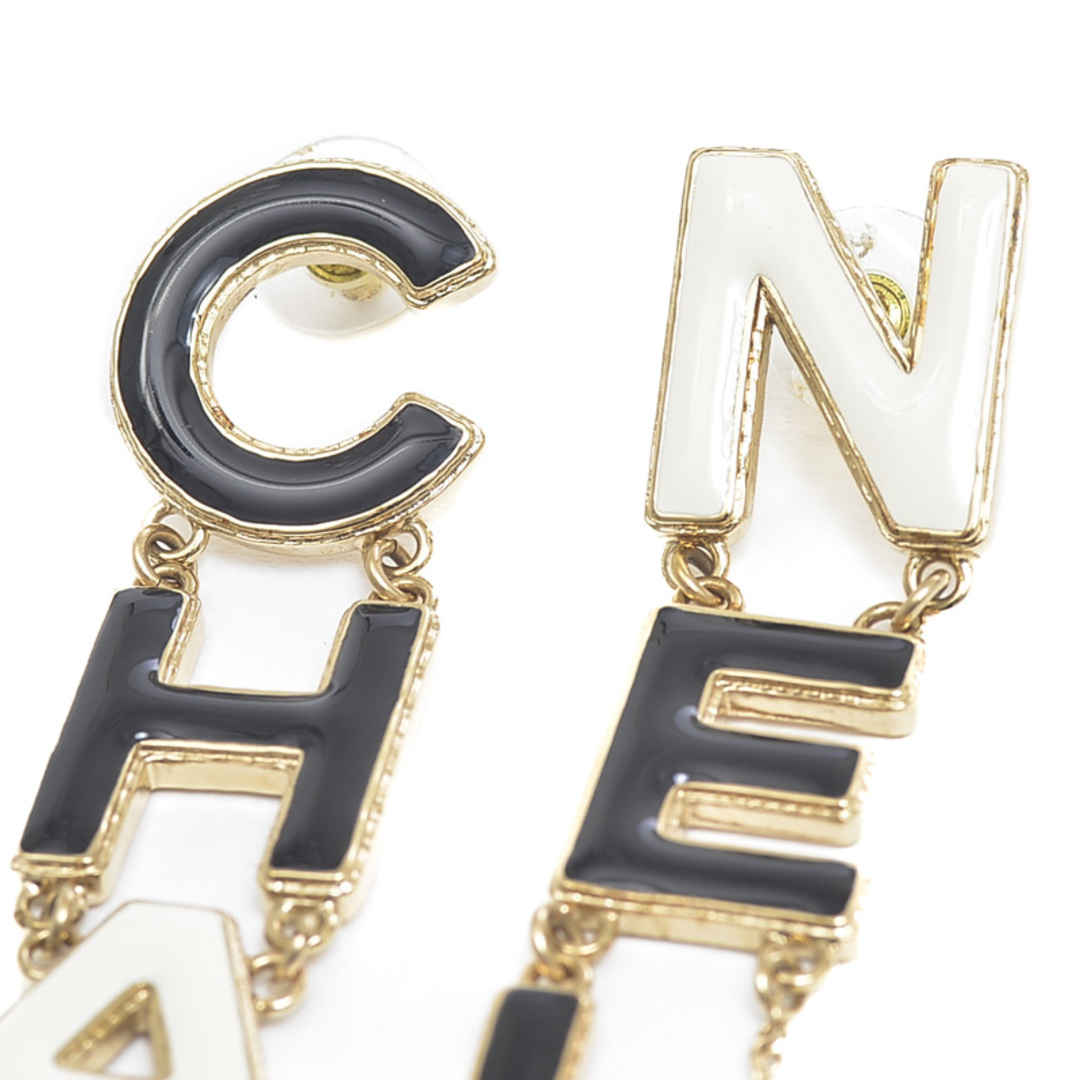 CHANEL ロゴ　ピアス　ゴールド