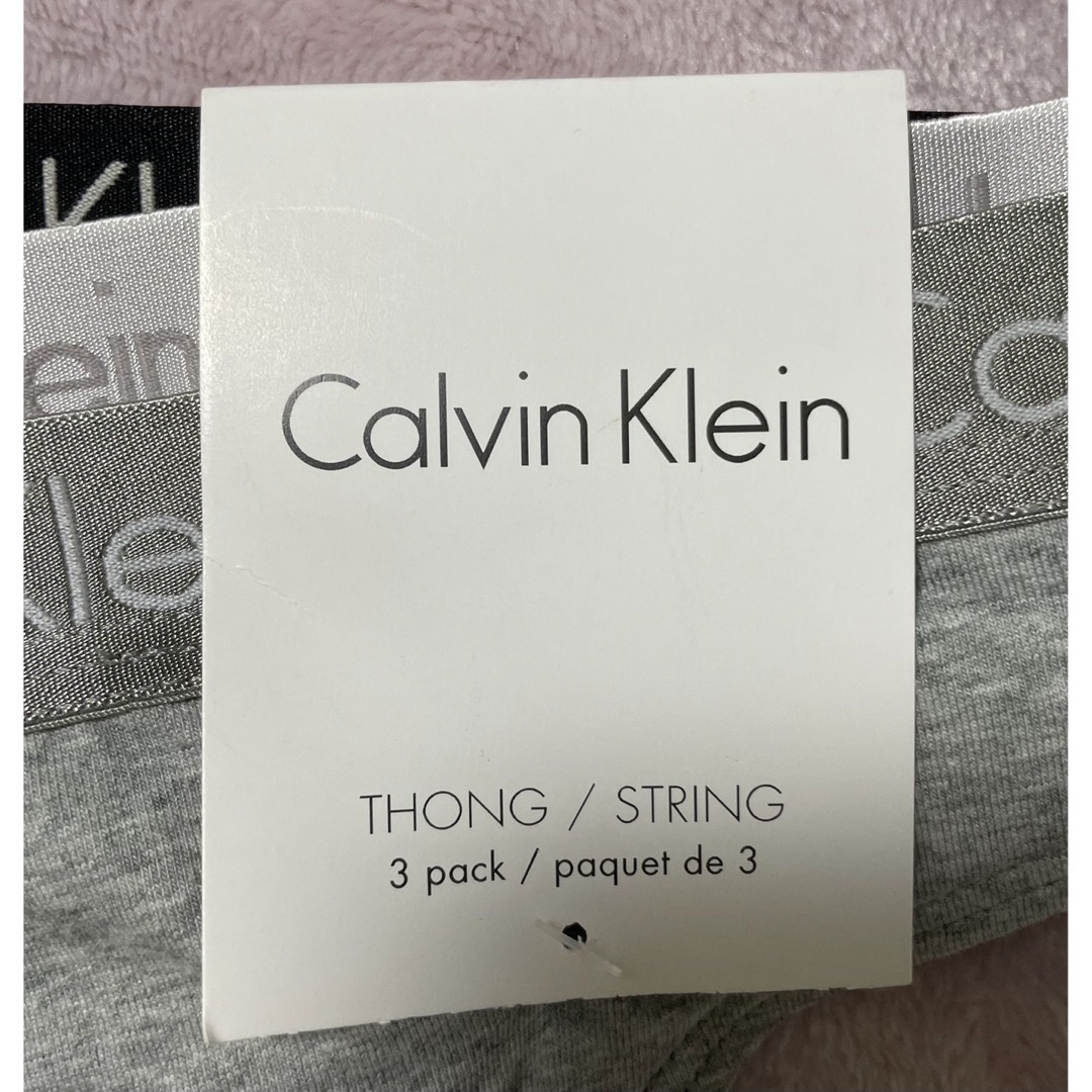 新品タグ付き★ Calvin Klein カルバンクライン　Tバック　３枚　S