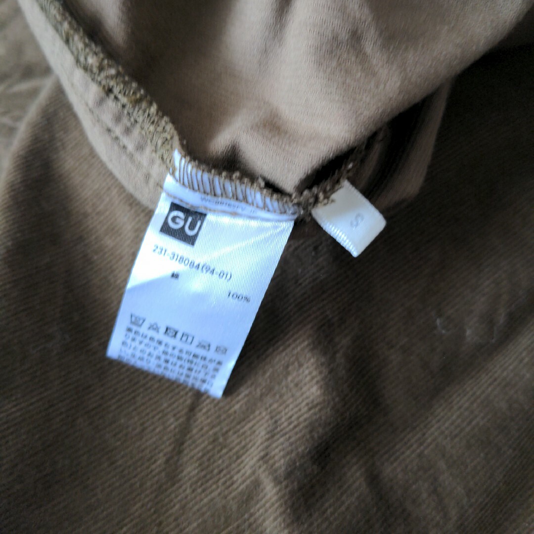 GU(ジーユー)のGU　ジーユー　コーデュロイビックシャツ レディースのトップス(シャツ/ブラウス(長袖/七分))の商品写真