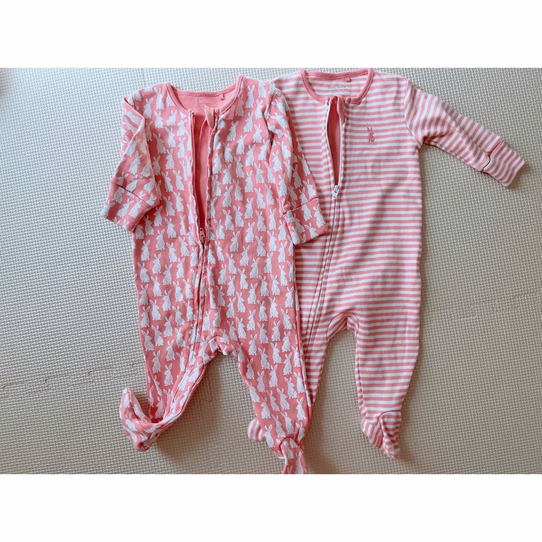 NEXT(ネクスト)のnext うさぎベビー服　2枚セット　新生児から3ヶ月くらいまで使える服 キッズ/ベビー/マタニティのベビー服(~85cm)(ロンパース)の商品写真