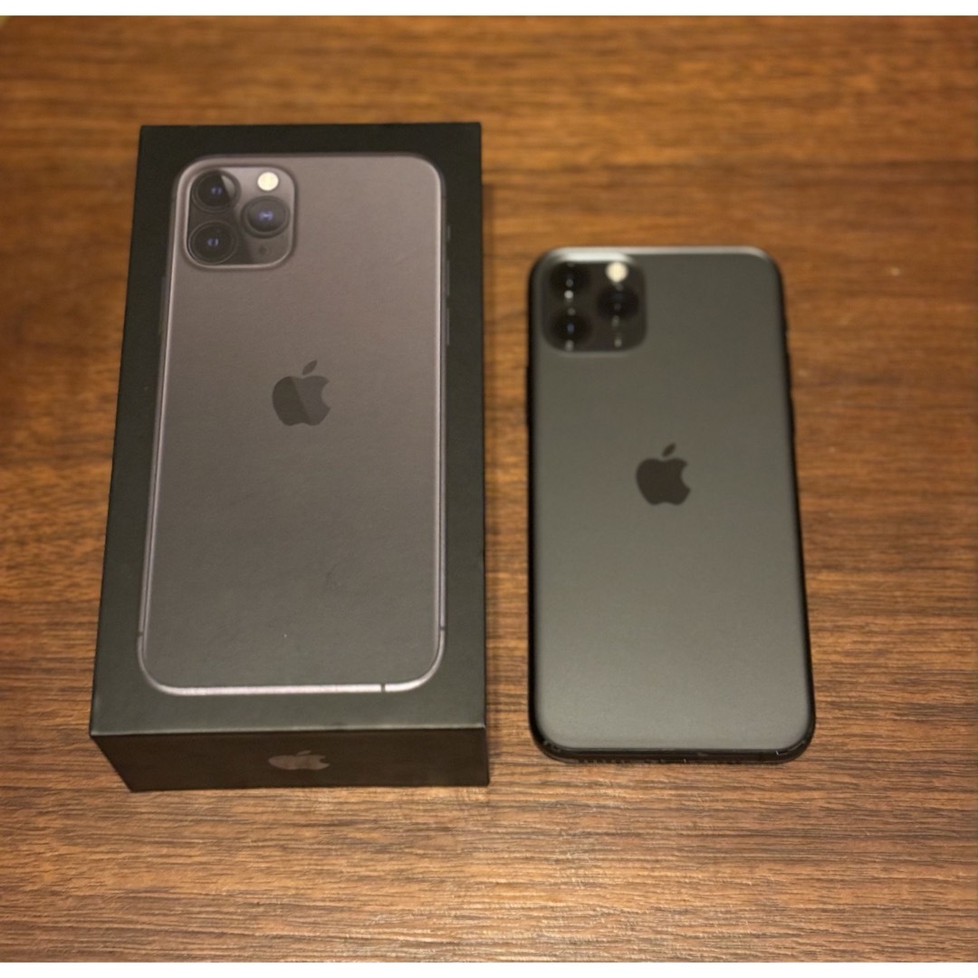 iPhone(アイフォーン)のジュディス0725様iPhone11pro 256GB  スマホ/家電/カメラのスマートフォン/携帯電話(スマートフォン本体)の商品写真