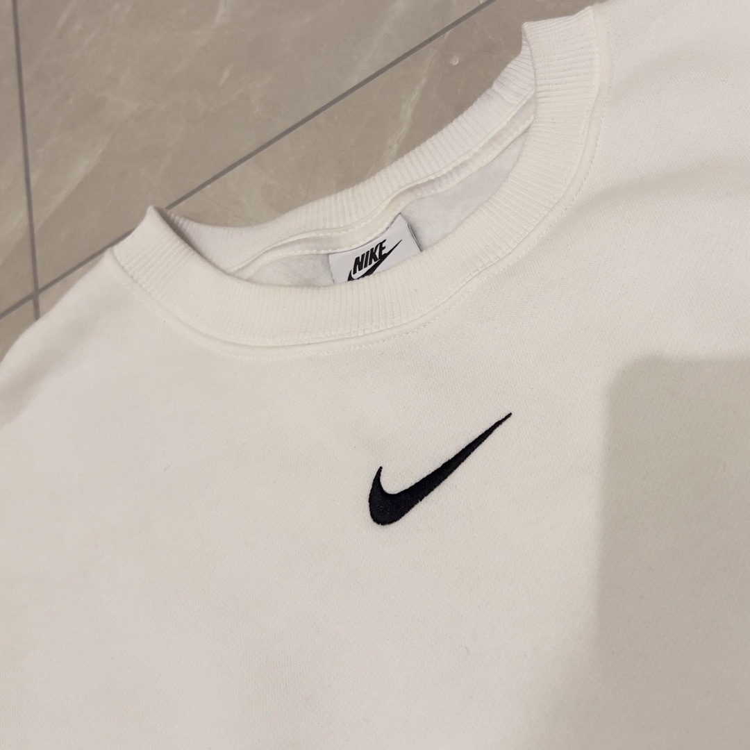 NIKE(ナイキ)のNike スウェット レディースのトップス(トレーナー/スウェット)の商品写真