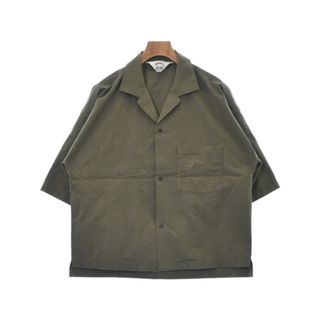 サンシー(SUNSEA)のSUNSEA サンシー カジュアルシャツ 3(L位) カーキ 【古着】【中古】(シャツ)