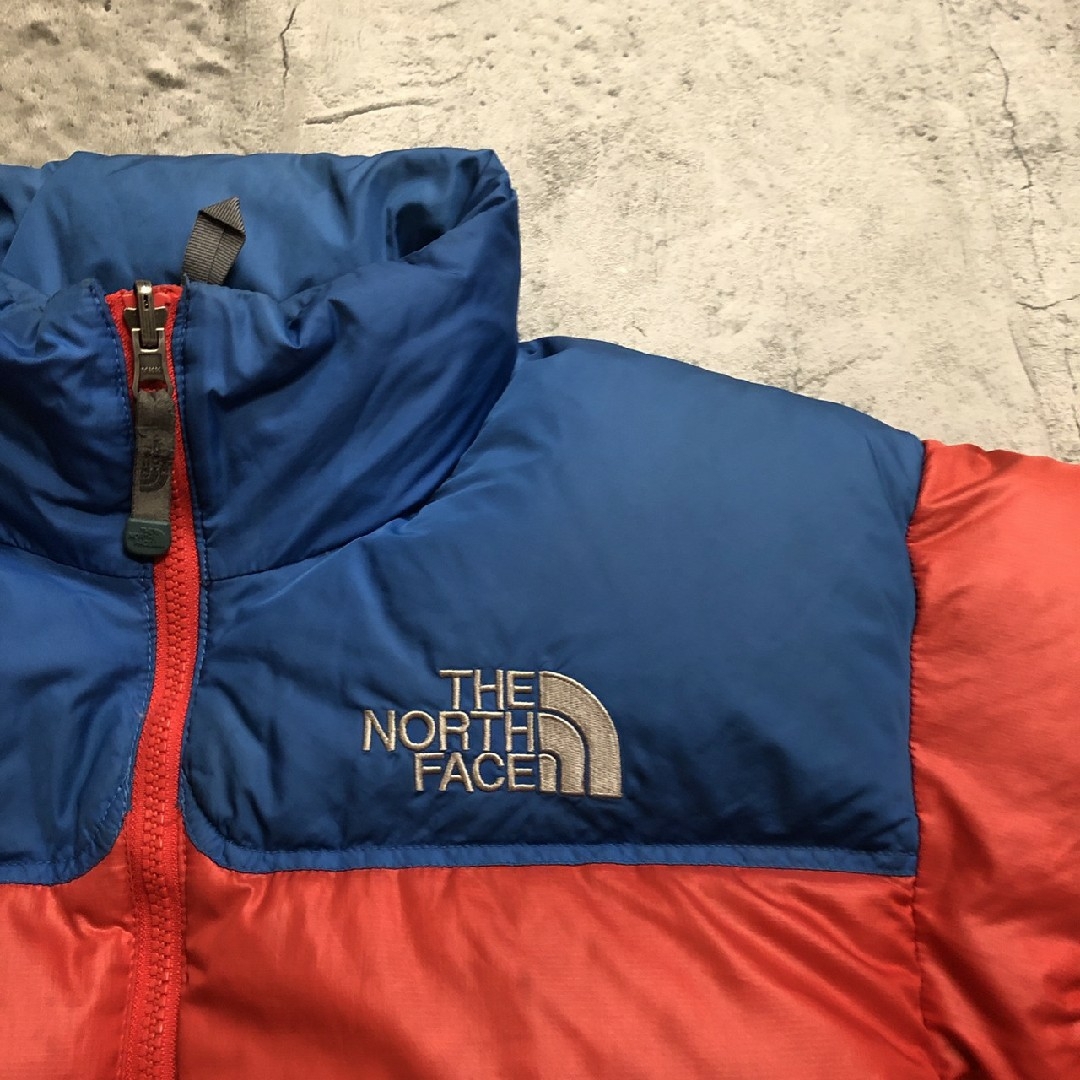 THE NORTH FACE(ザノースフェイス)のザノースフェイス　ダウンジャケット　レッド　メンズS　700フィル　ヌプシ メンズのジャケット/アウター(ダウンジャケット)の商品写真