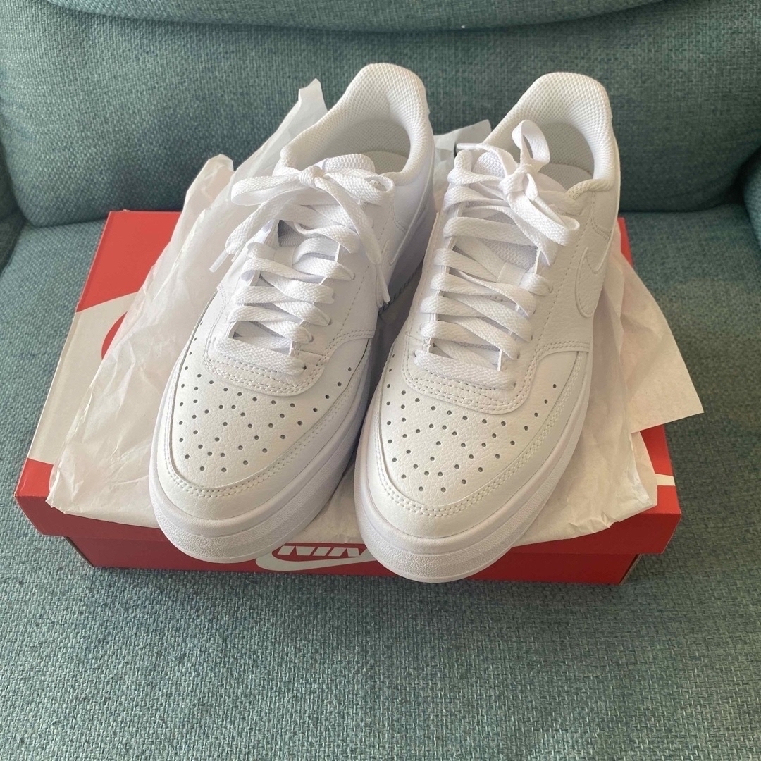 NIKE - ナイキ コート ビジョン アルタ ウィメンズシューズ 24.5cmの