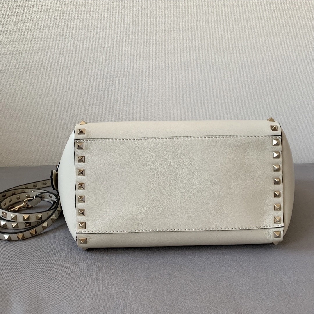 VALENTINO - VALENTINO ヴァレンティノ ロックスタッズ バッグの VALENTINO - VALENTINO ヴァレンティノ ロックスタッズ バッグの