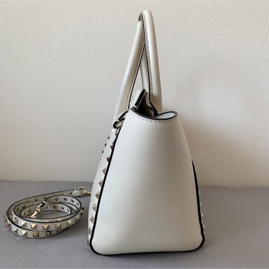 VALENTINO - VALENTINO ヴァレンティノ ロックスタッズ バッグの VALENTINO - VALENTINO ヴァレンティノ ロックスタッズ バッグの