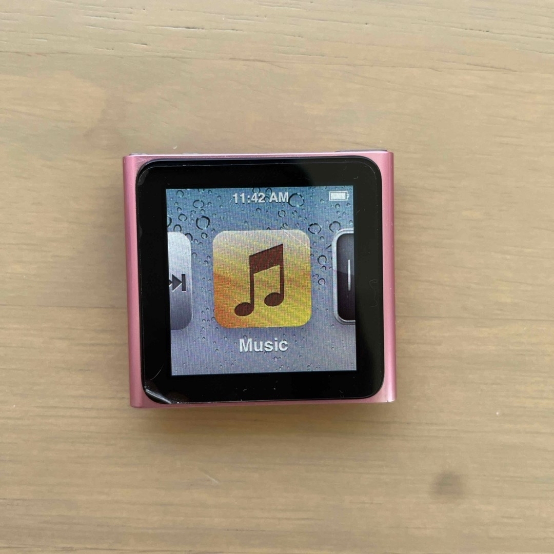 Apple(アップル)のipod nano 第6世代 16GB ピンク    未使用イヤホン、充電器付き スマホ/家電/カメラのオーディオ機器(ポータブルプレーヤー)の商品写真