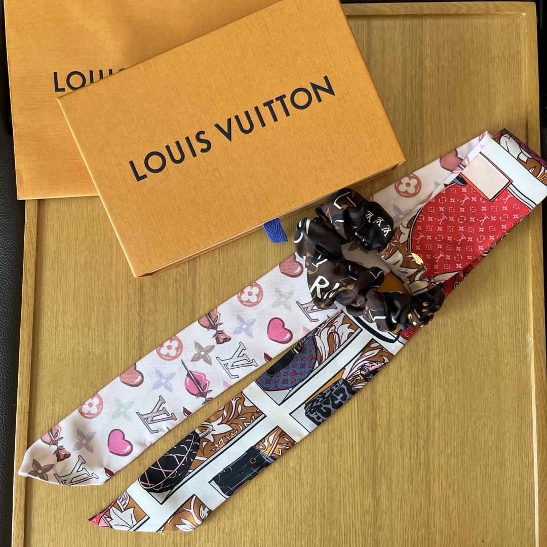 LOUIS VUITTON - LOUIS VUITTON(ルイヴィトン) シュシュの+