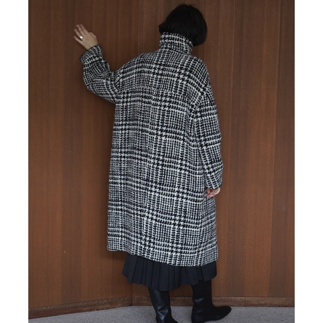 CLANE(クラネ)のclane コート SHORT SHAGGY COCOON OVER COAT レディースのジャケット/アウター(ロングコート)の商品写真