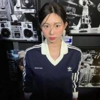 adidas - ADIDAS sporty&rich サッカージャージ ネイビー Sの通販｜ラクマ