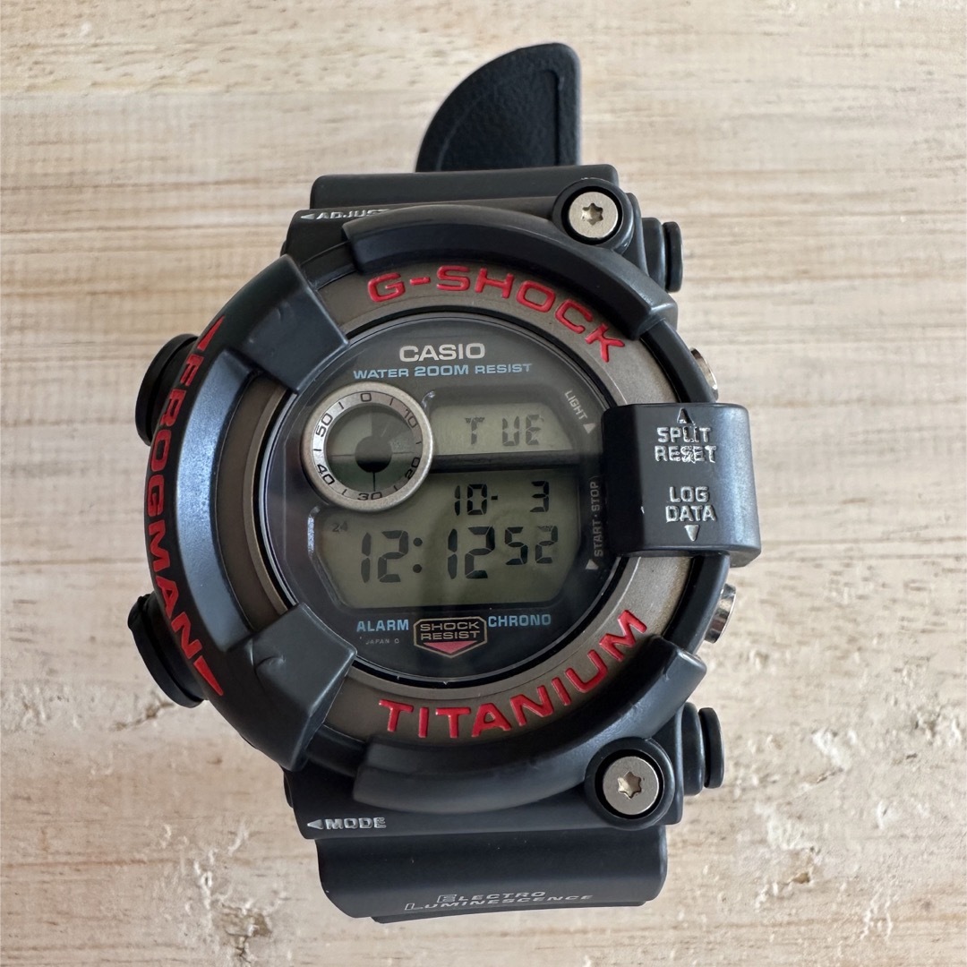 G-SHOCK DW-8200 フロッグマンメンズ