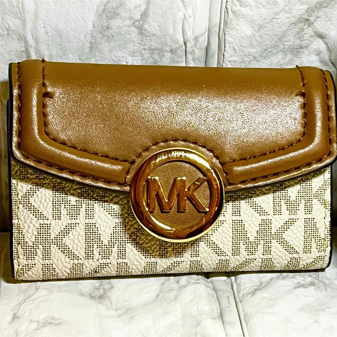 Michael Kors(マイケルコース)のマイケルコース MICHAEL KORS チェーンポーチ キーケース セット レディースのファッション小物(ポーチ)の商品写真