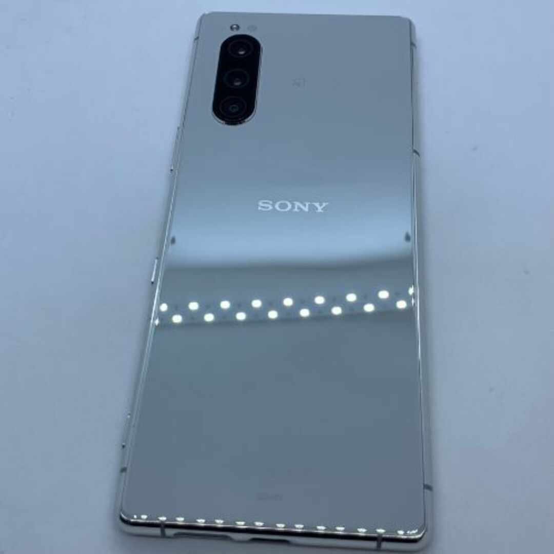 品】Xperia 5 SIMロック解除済 SOV41 ホワイト 品】Xperia 5 SIMロック解除済 SOV41 ホワイト
