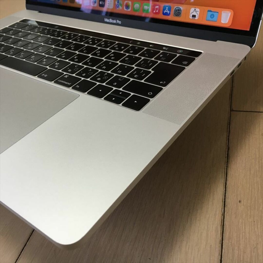 MacBook Pro 15.4インチ