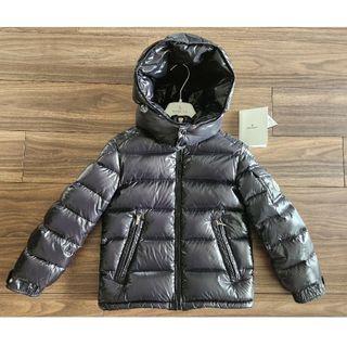 MONCLER - MONCLER モンクレール ダウン 8Aの通販｜ラクマ