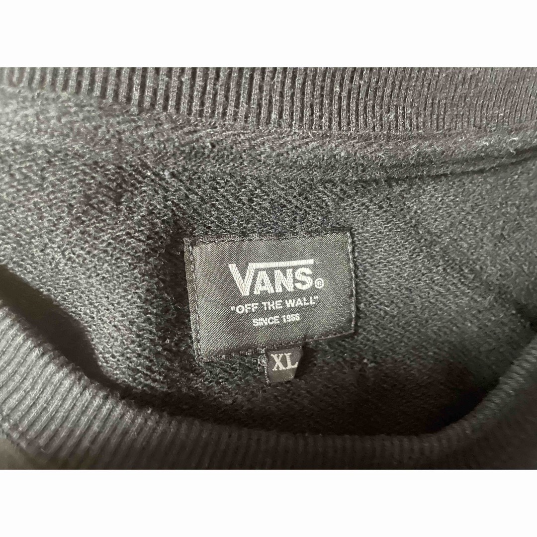 VANS(ヴァンズ)のvans ボックスロゴ　スウェットトレーナー　メンズXLsizeブラック　sk8 メンズのトップス(スウェット)の商品写真