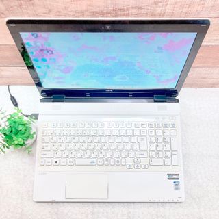 NEC - すぐに使える❣白ノートパソコン✨大容量500GB❣WEBカメラ