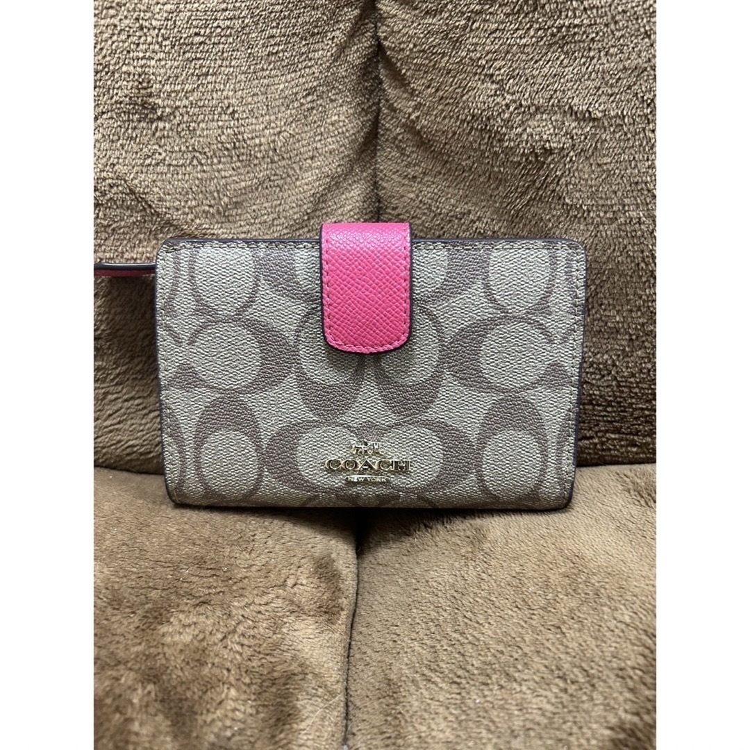 COACH(コーチ)の♪みゆき様専用♪コーチ＊ピンク＊財布 レディースのファッション小物(財布)の商品写真