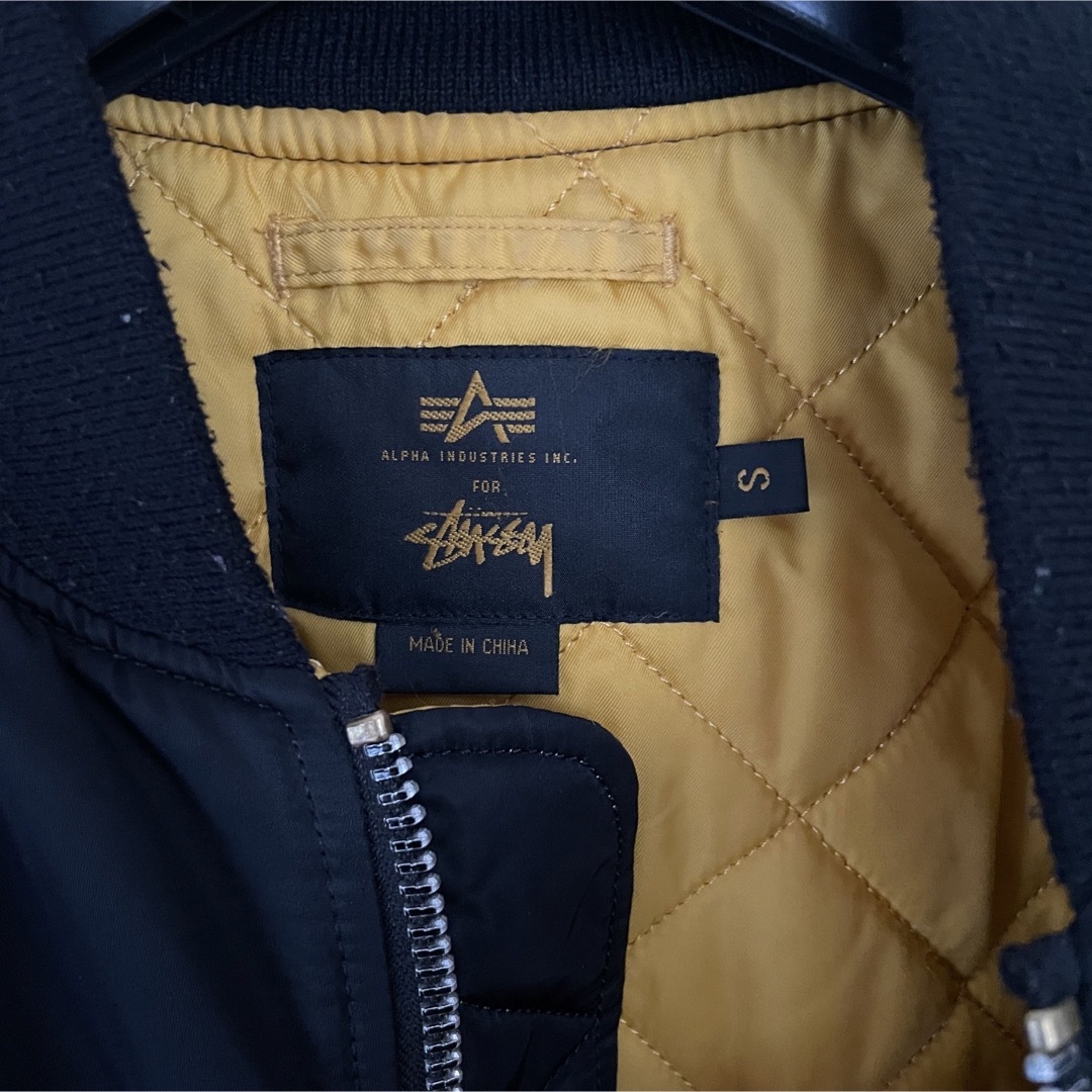 STUSSY(ステューシー)のstussy ALPHA MA-1 35周年記念 メンズのジャケット/アウター(フライトジャケット)の商品写真