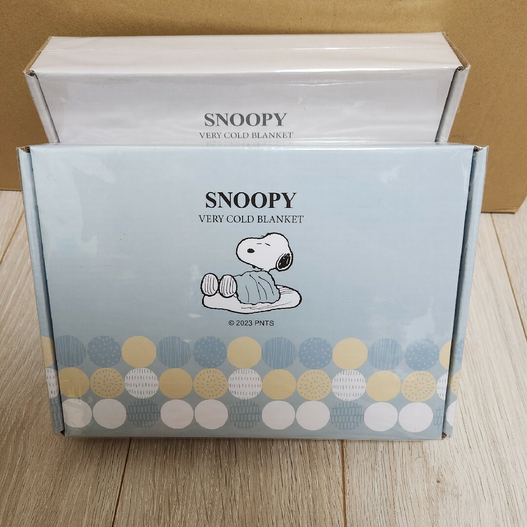 SNOOPY VERY COLD BLANKET キッズ/ベビー/マタニティの寝具/家具(タオルケット)の商品写真