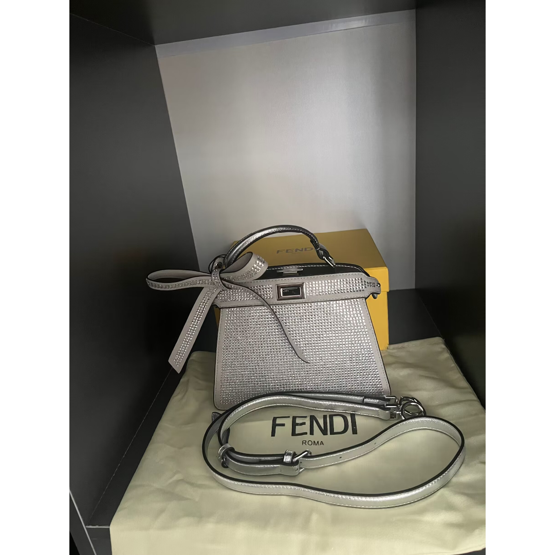 未使用 FENDI PEEKABOO Petite 新品2way バッグ - ショルダーバッグ