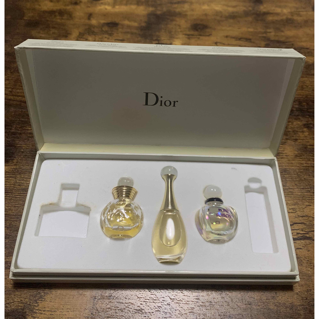 Christian Dior - 🐰様専用 ディオール Dior香水ミニボトル3本セットの ...