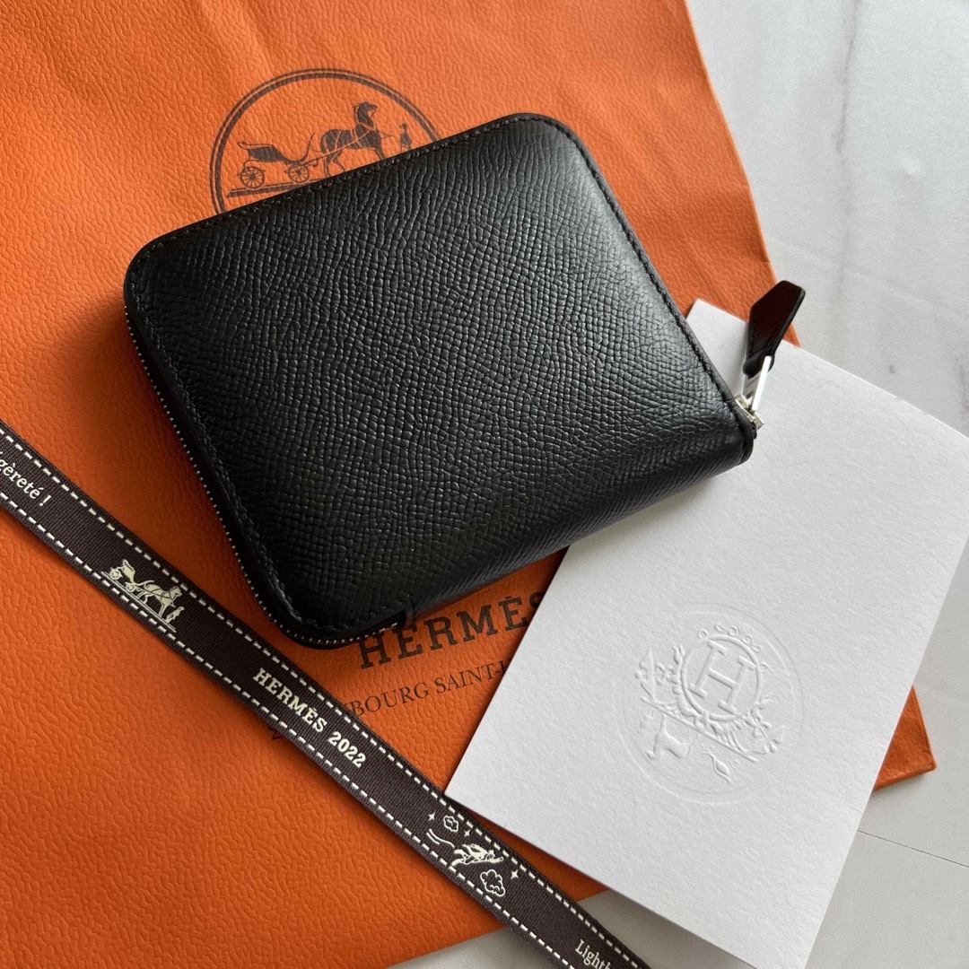 新品 ☆ HERMES エルメス シルクインコンパクト