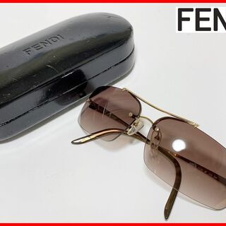 フェンディ(FENDI)のFENDI フェンディ サングラス ケース付 レディース メンズ mbs(サングラス/メガネ)