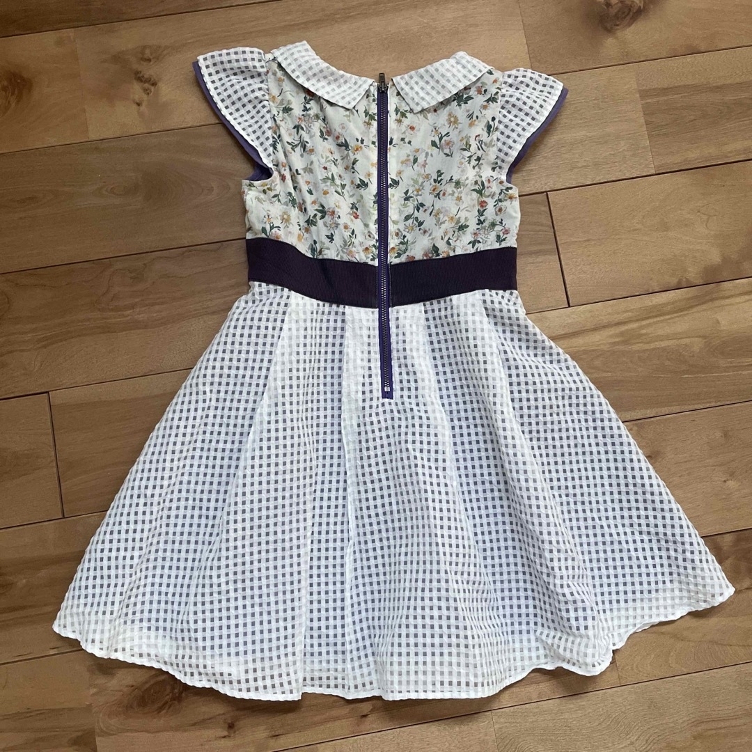 ANNA SUI mini(アナスイミニ)のアナスイミニ　ワンピース　120 キッズ/ベビー/マタニティのキッズ服女の子用(90cm~)(ワンピース)の商品写真