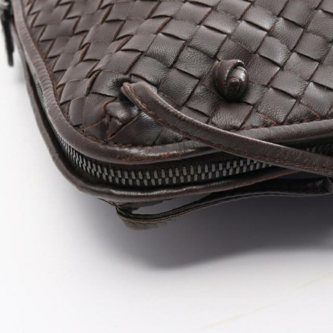 Bottega Veneta(ボッテガヴェネタ)のイントレチャート ショルダーバッグ レザー ダークブラウン レディースのバッグ(ショルダーバッグ)の商品写真