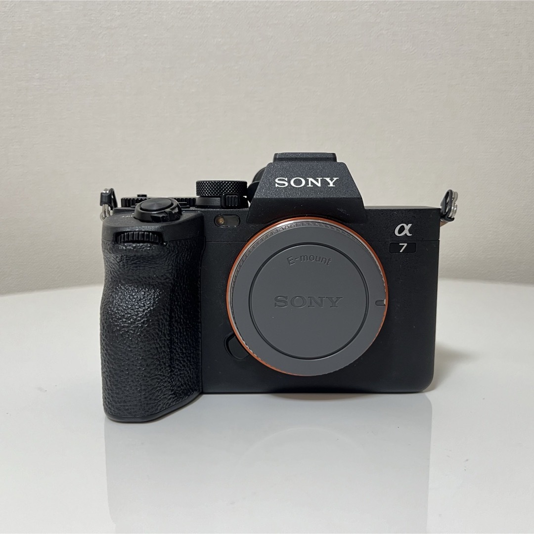 SONY(ソニー)のミラーレス一眼カメラ SONY ソニー α7 IV ILCE-7M4 α7IV スマホ/家電/カメラのカメラ(ミラーレス一眼)の商品写真