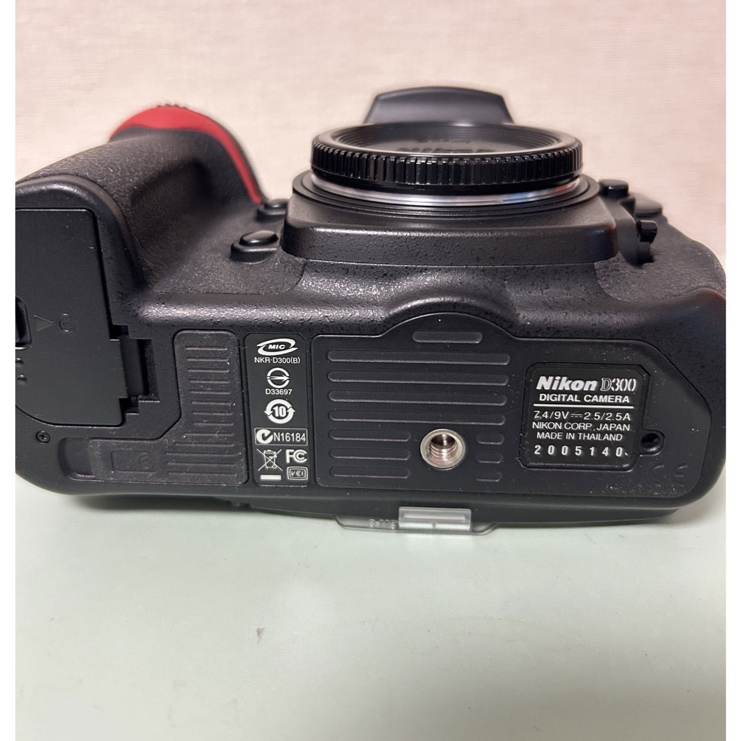 NikonD300 Nikon➕Nikon ED80-200スマホ/家電/カメラ
