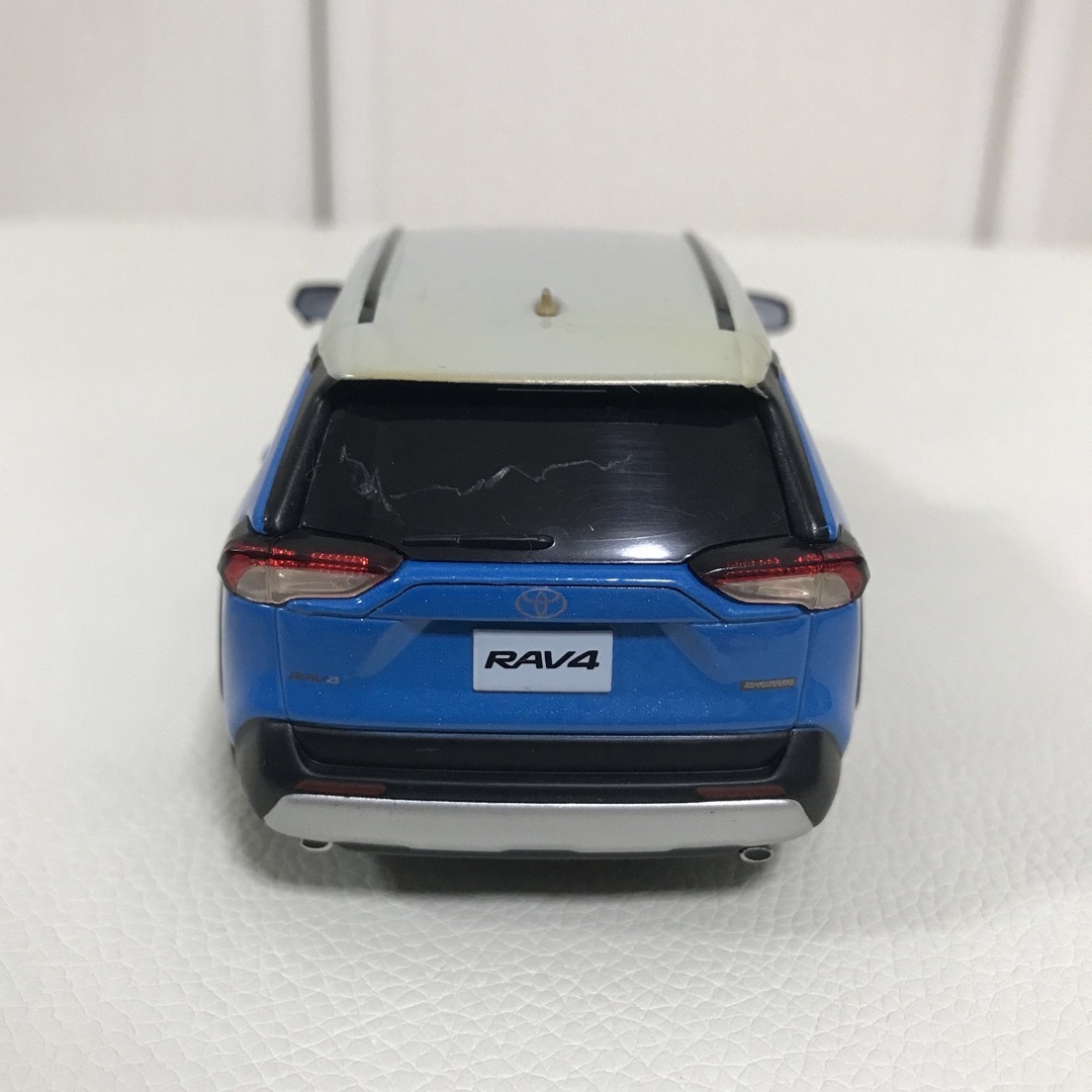 トヨタ(トヨタ)のトヨタ　RAV4 アドベンチャー　ミニカー エンタメ/ホビーのおもちゃ/ぬいぐるみ(ミニカー)の商品写真