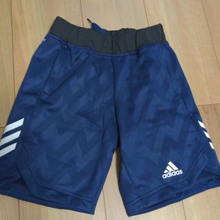 アディダス(adidas)のアディダス　ハーフパンツ(パンツ/スパッツ)