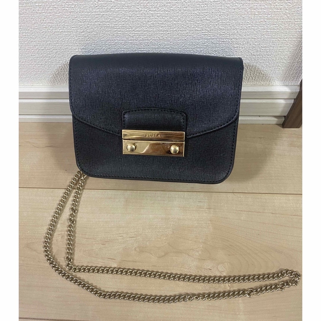 FURLA☆ミニショルダーバック☆中古 | フリマアプリ ラクマ