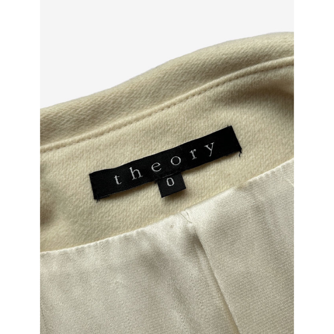 theory(セオリー)のTHEORY セオリー ダブル ホワイトコート レディースのジャケット/アウター(ロングコート)の商品写真