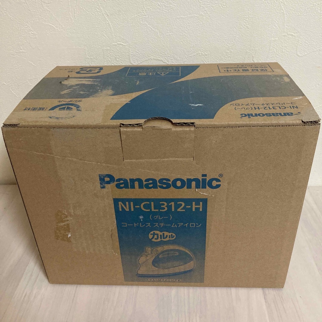 Panasonic(パナソニック)の開封済　未使用品　Panasonic NI-CL312-H GRAY スマホ/家電/カメラの生活家電(アイロン)の商品写真
