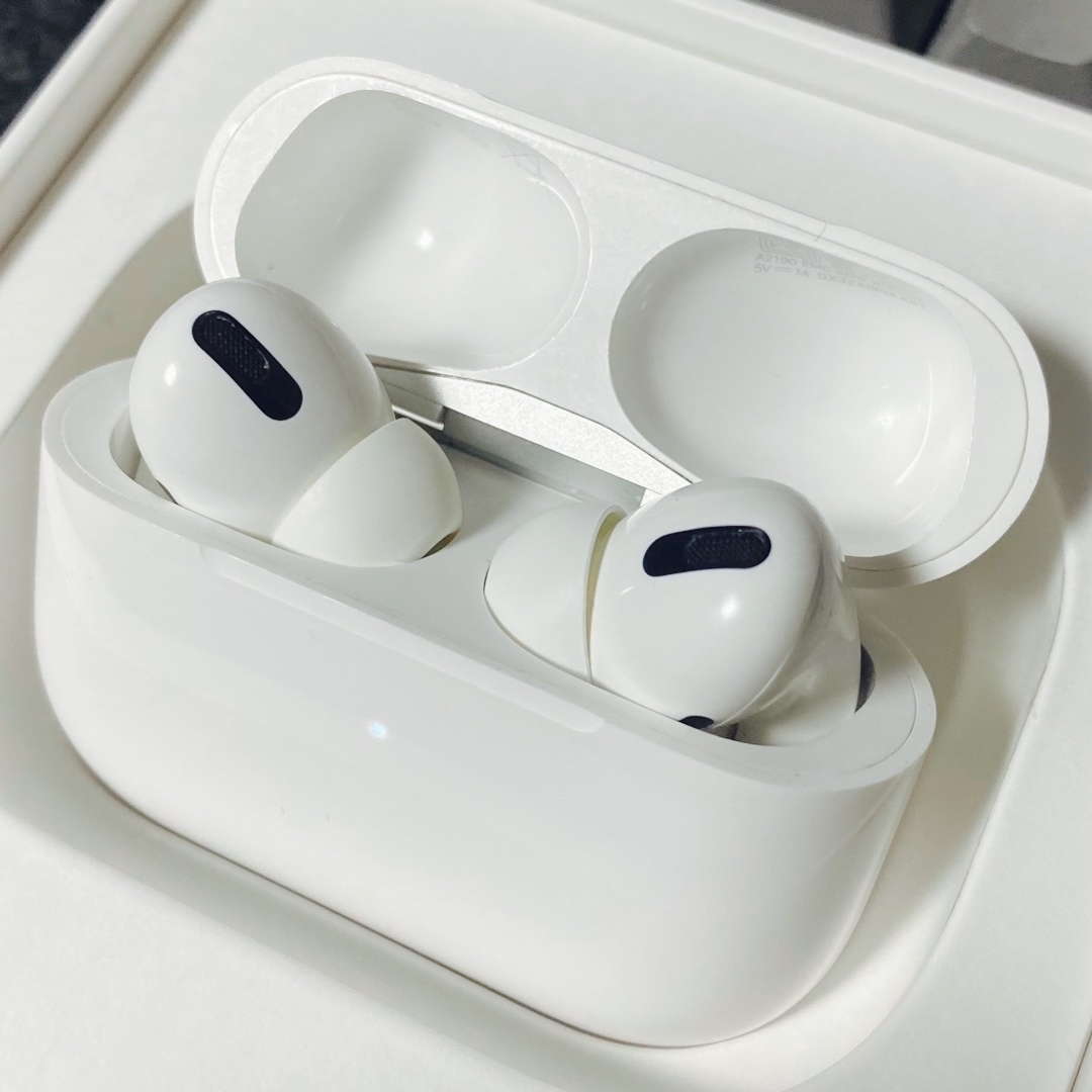 Airpods Pro 第1世代 正規品 Airpods Pro 第1世代 正規品