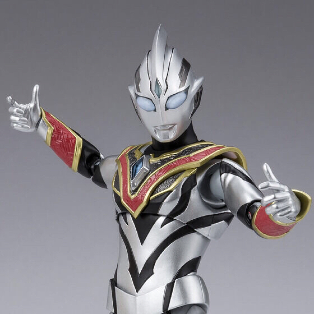 S.H.Figuarts  ウルトラマントリガー　イーヴィルトリガー