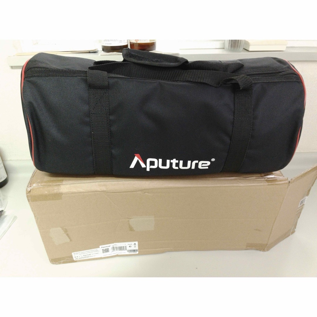 Aputure Light Dome Mini II スマホ/家電/カメラのカメラ(ストロボ/照明)の商品写真