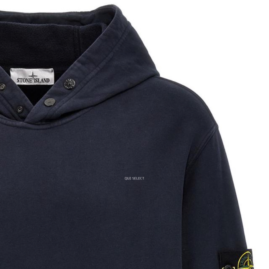 STONE ISLAND(ストーンアイランド)の新品　22AW STONE ISLAND HOOD SWEATSHIRTS  メンズのトップス(パーカー)の商品写真